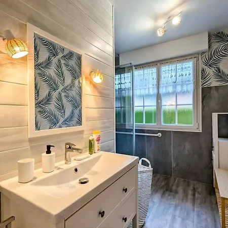 Дом отдыха Maison Cocooning Avec Jardin, Pres Des Sentiers Et Lacs, Ideale Pour Famille Et Ski - Fr-1-589-649