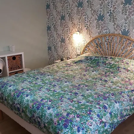 Maison Cocooning Avec Jardin, Pres Des Sentiers Et Lacs, Ideale Pour Famille Et Ski - Fr-1-589-649